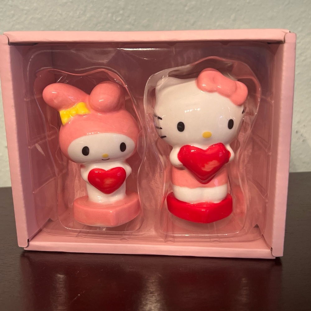 Hello Kitty My Melody Salt and Pepper Shaker
